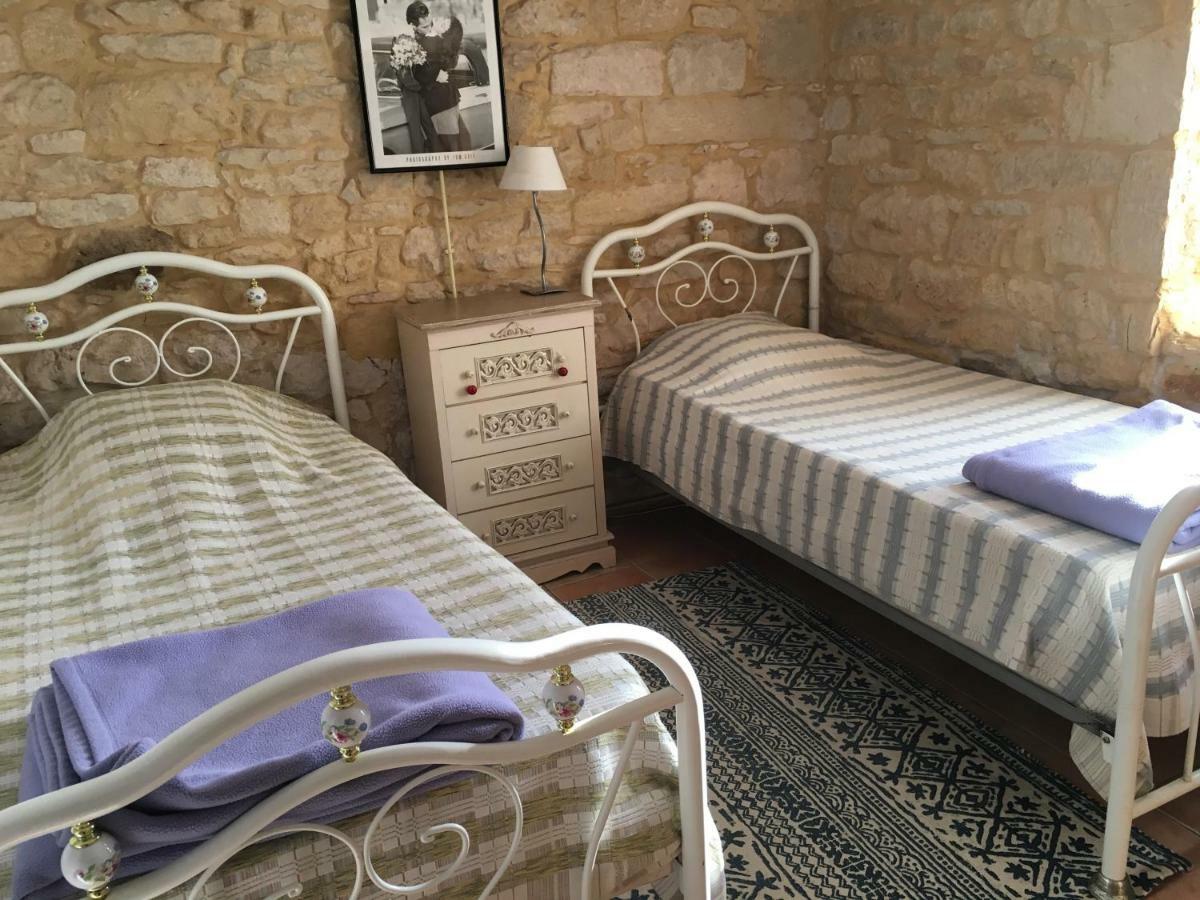 Вилла Le Bonheur Dans Notre Pre Sainte-Mondane Экстерьер фото